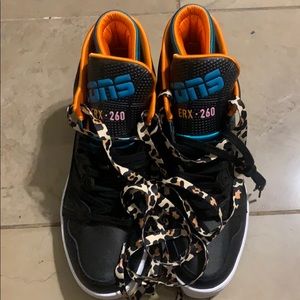 MENS BRAND NEW CONVERSE ERX260